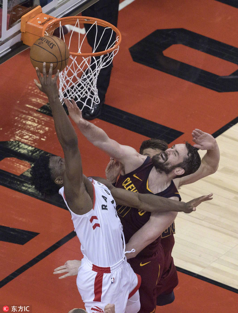 猛龙客场横扫黄蜂,展现冠军实力