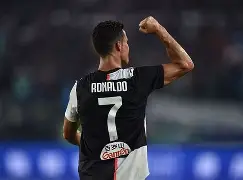 尤文图斯官宣c罗