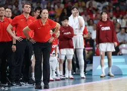 半岛体育APP-匈牙利和波兰足球